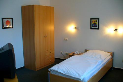 Hotel Ernst Ludwig Darmstadt Habitación foto